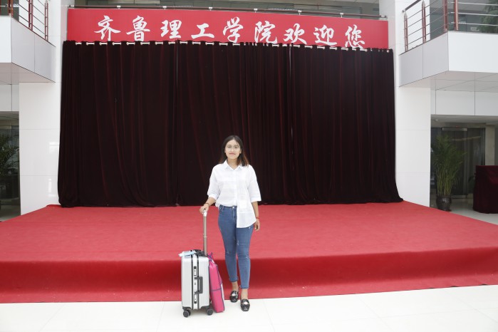 齐鲁理工学院欢送2017届优秀毕业生赴西藏工作